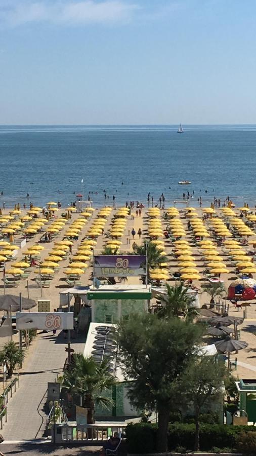 Appartamento Fronte Mare ريميني المظهر الخارجي الصورة