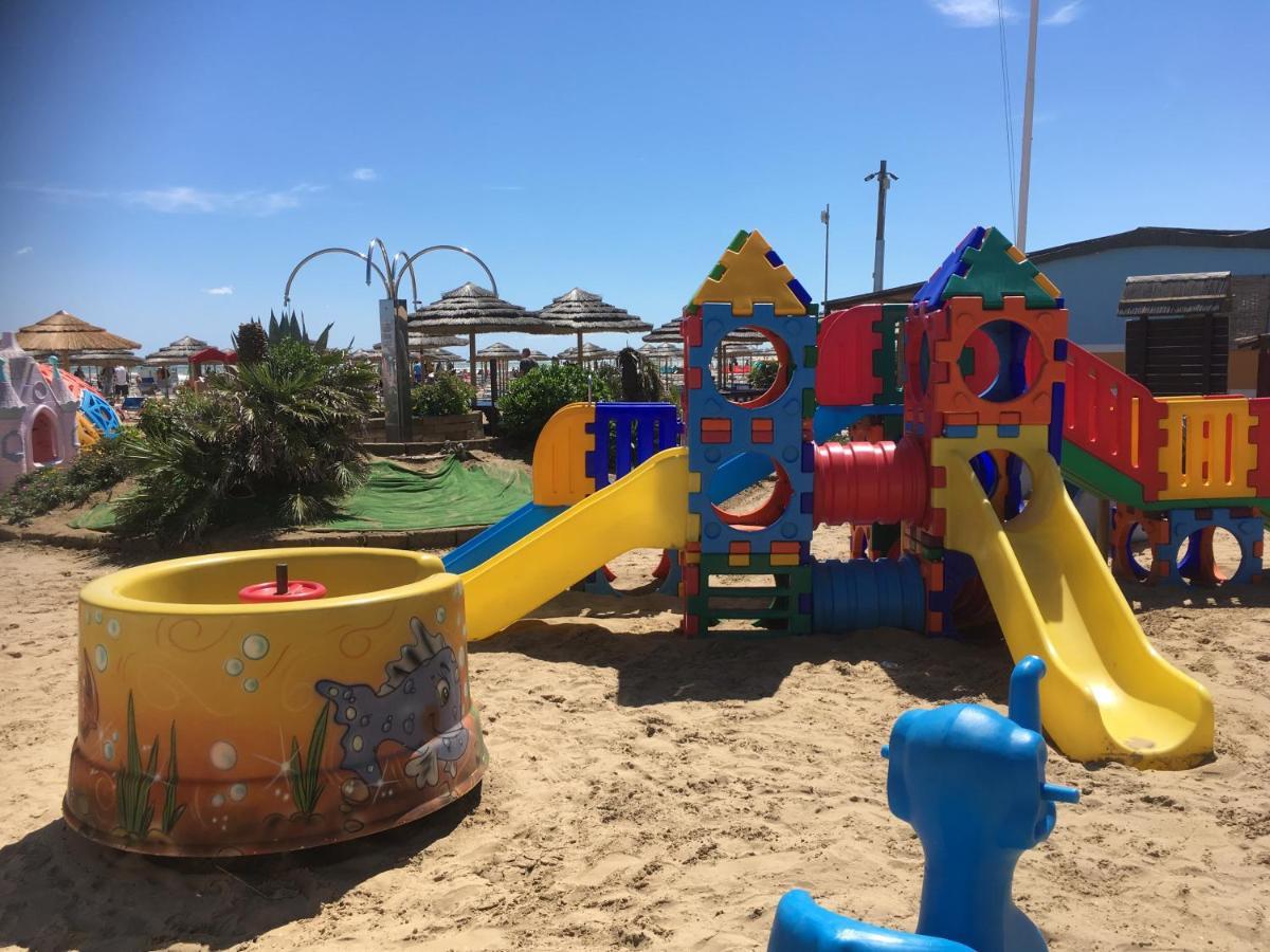 Appartamento Fronte Mare ريميني المظهر الخارجي الصورة